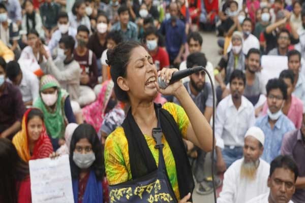 প্রতিদিন শাহবাগে বিকেল থেকে প্রতিবাদ কর্মসূচি